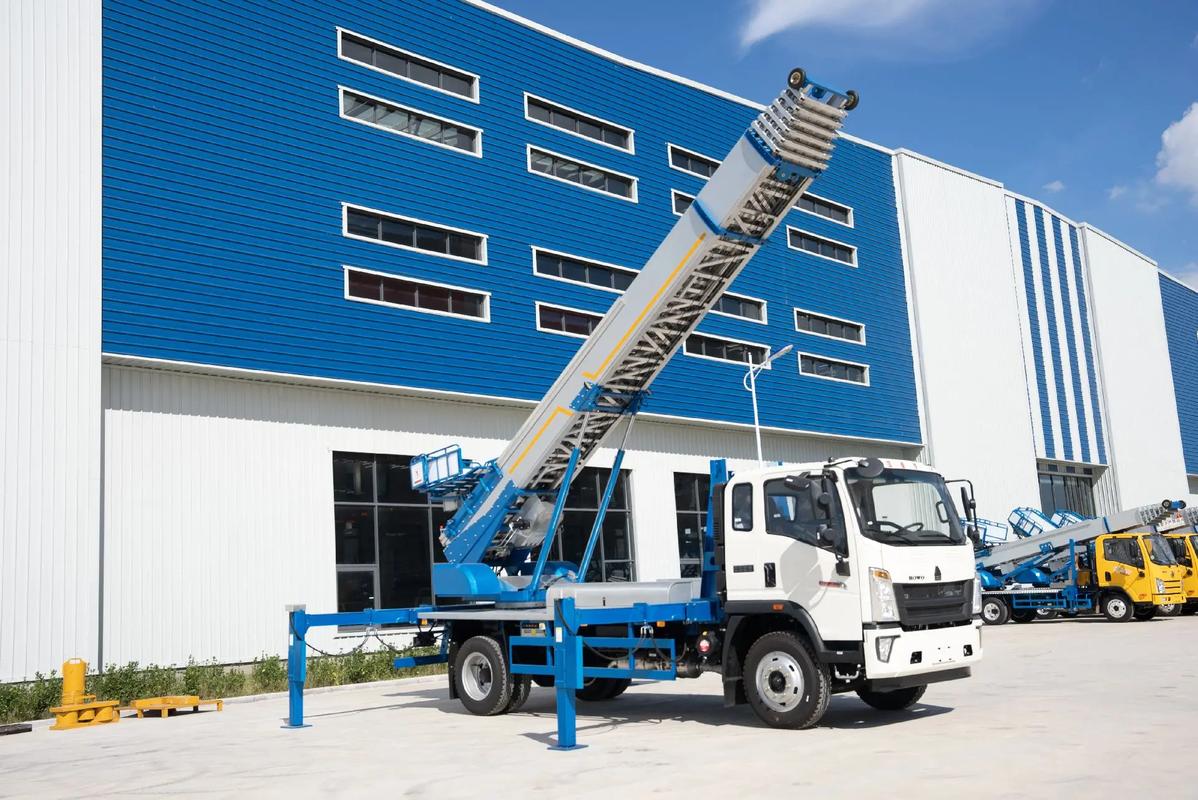 华容小型云梯车上料车租赁多少钱