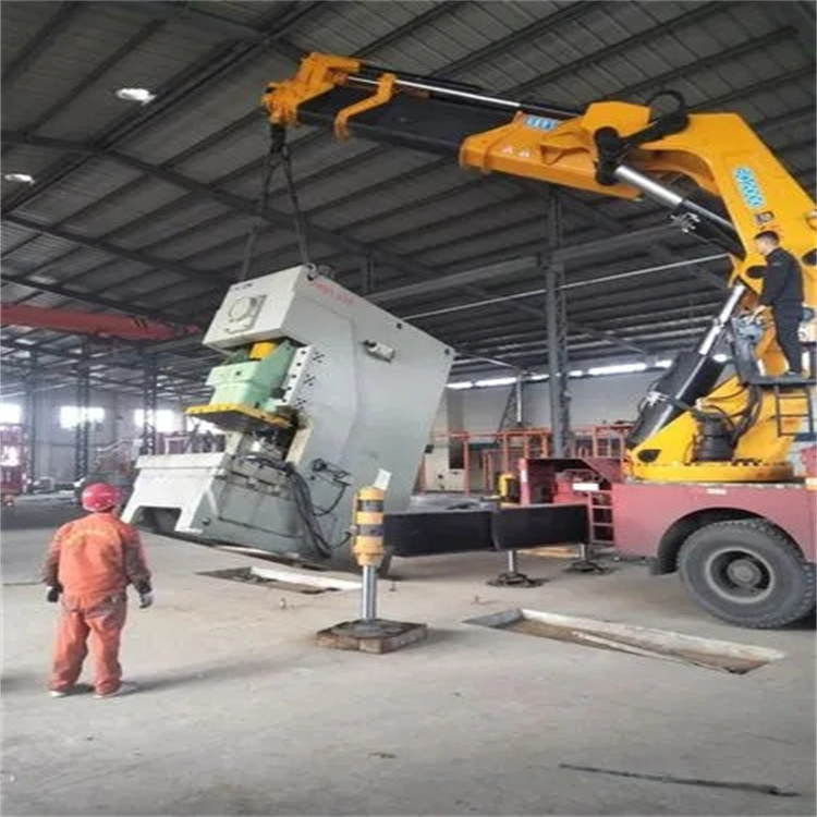 华容80吨折臂吊车出租附近电话