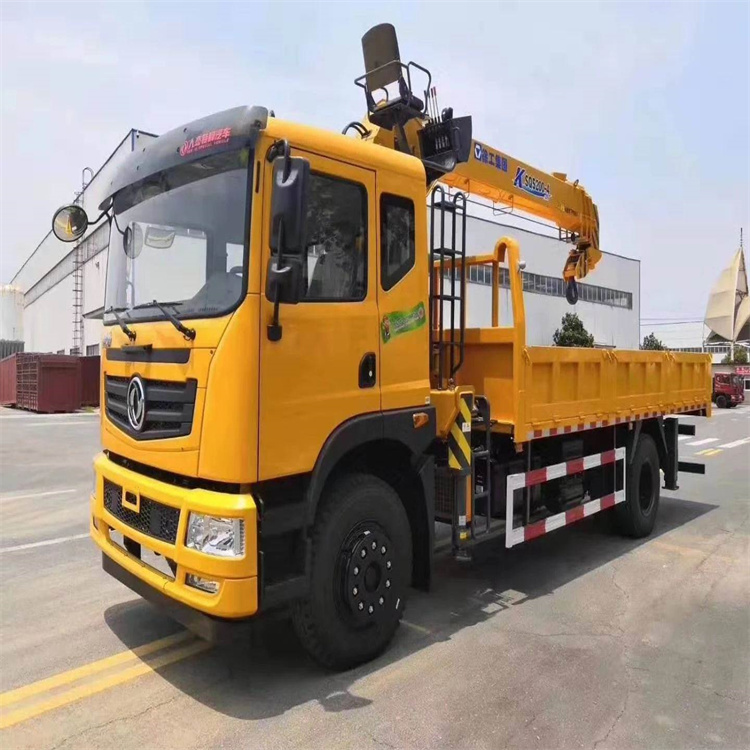 华容附近找一辆随车吊出租