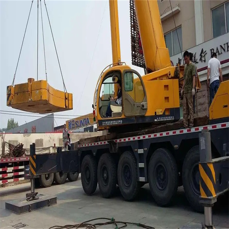 华容当地吊车出租|机器吊装|75吨|工厂搬迁服务